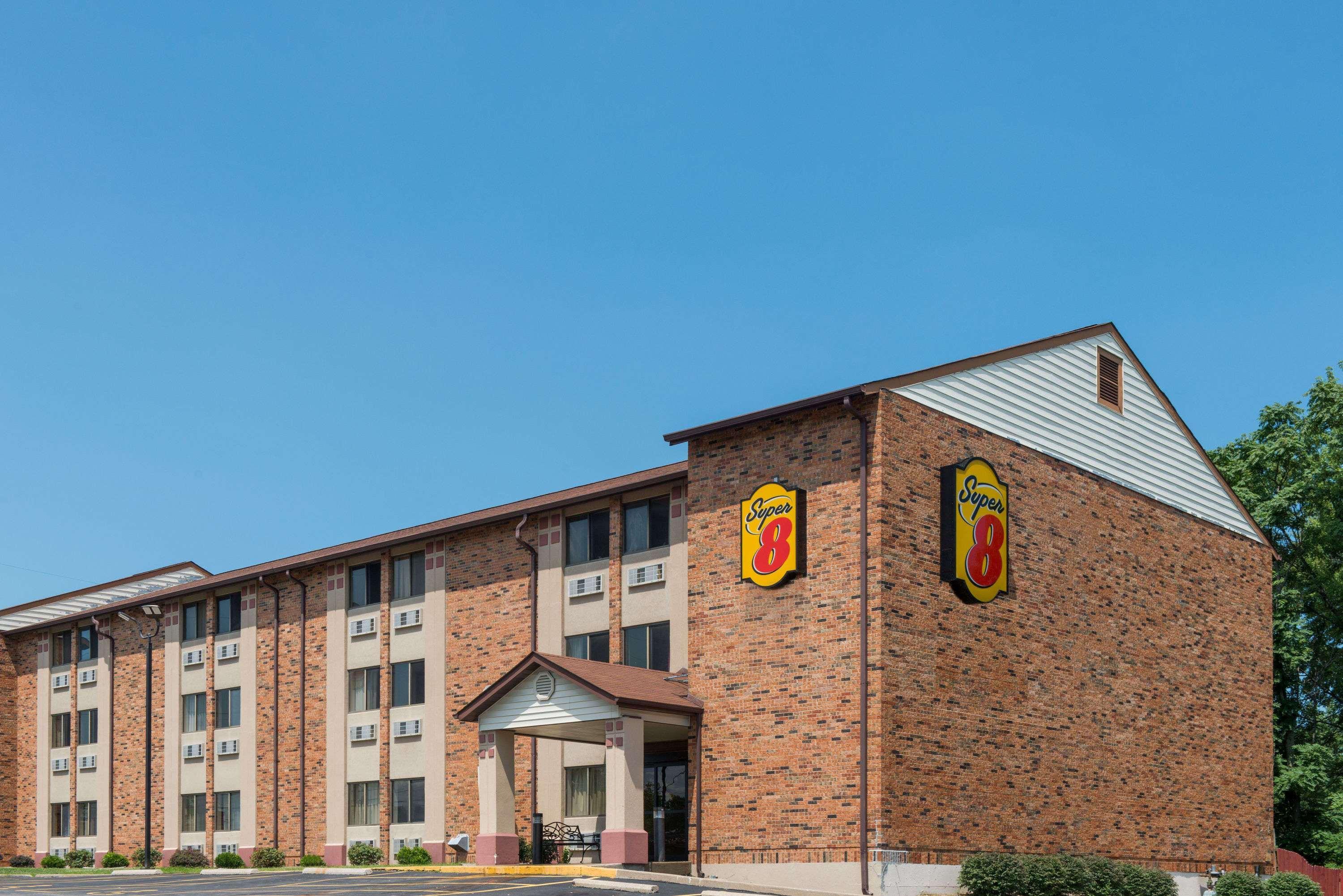 Super 8 By Wyndham St Charles Hotel Saint Charles Exterior foto